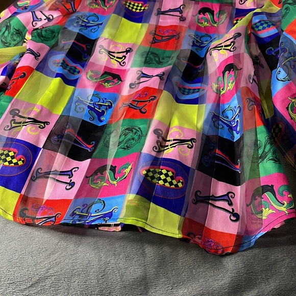 Ladies top! - Picture 5 of 11